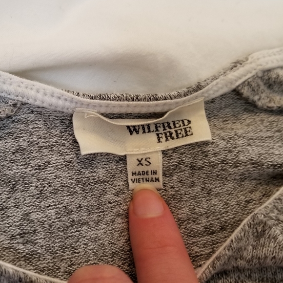 Wilfred free Brauw shirt - Picture 3 of 3